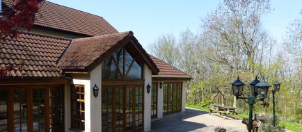 Lyncombe Lodge Hotel Exterior