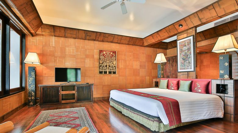 <b>Mom Tri's Villa Royale Suite</b>. Images powered by <a href="https://www.leonardoworldwide.com/" title="Leonardo Worldwide" target="_blank">Leonardo</a>.