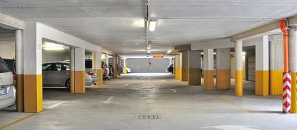 Hotel RE Exterior