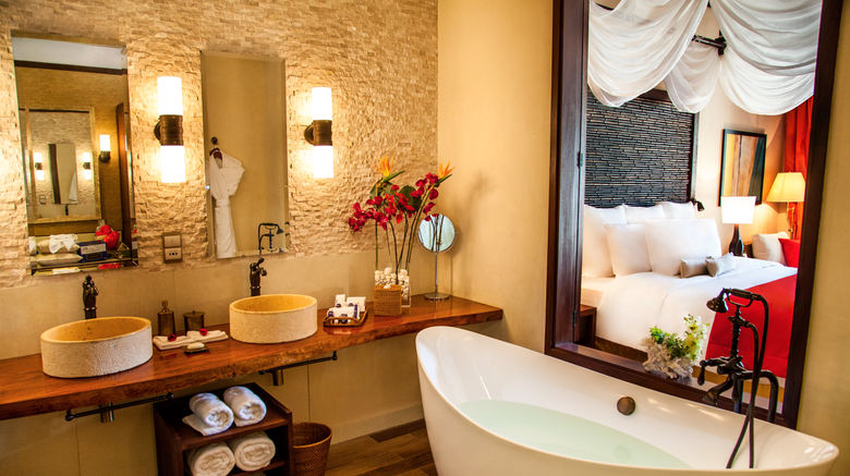 <b>H Resort Beau Vallon Beach Suite</b>. Images powered by <a href="https://www.leonardoworldwide.com/" title="Leonardo Worldwide" target="_blank">Leonardo</a>.