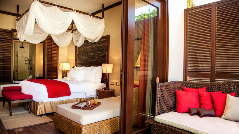 <b>H Resort Beau Vallon Beach Suite</b>. Images powered by <a href="https://www.leonardoworldwide.com/" title="Leonardo Worldwide" target="_blank">Leonardo</a>.