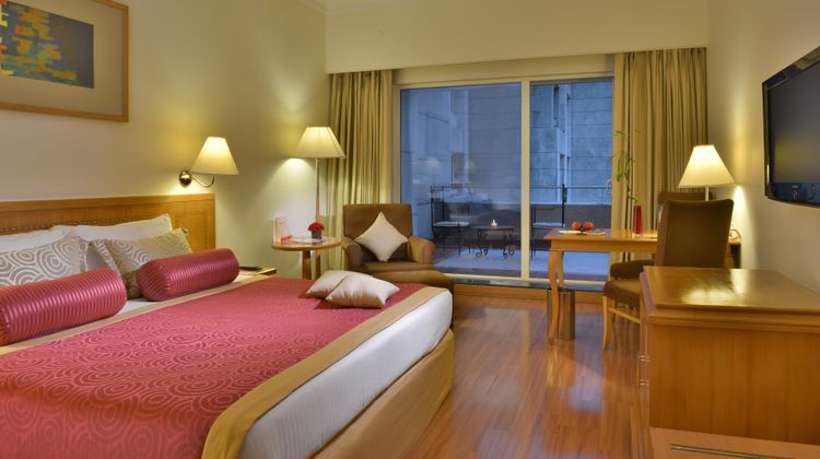 Vivanta Vadodara Room