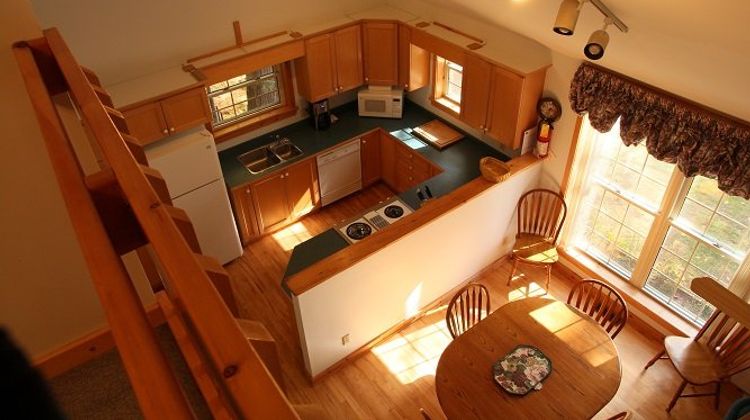 Patterson-Kaye Lodge Room