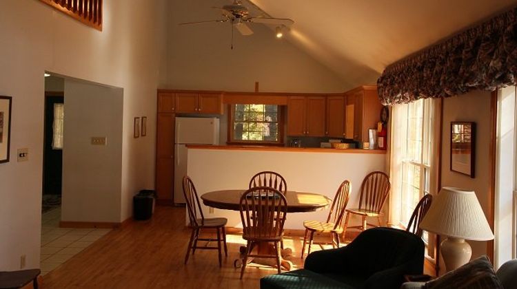 Patterson-Kaye Lodge Room