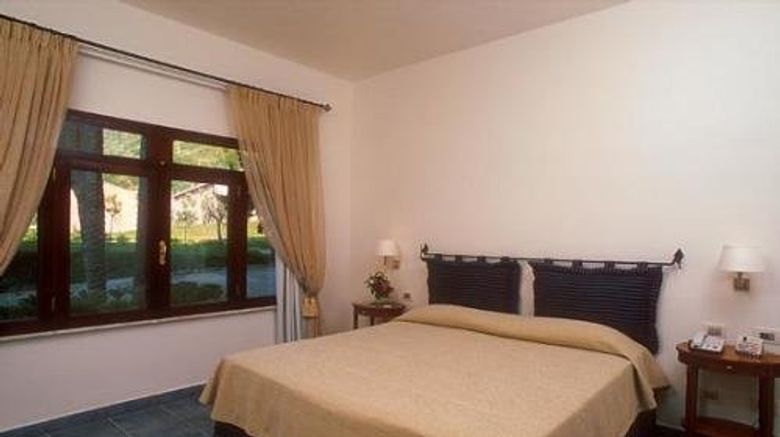 <b>Alberi del Paradiso Room</b>. Images powered by <a href="https://www.leonardoworldwide.com/" title="Leonardo Worldwide" target="_blank">Leonardo</a>.