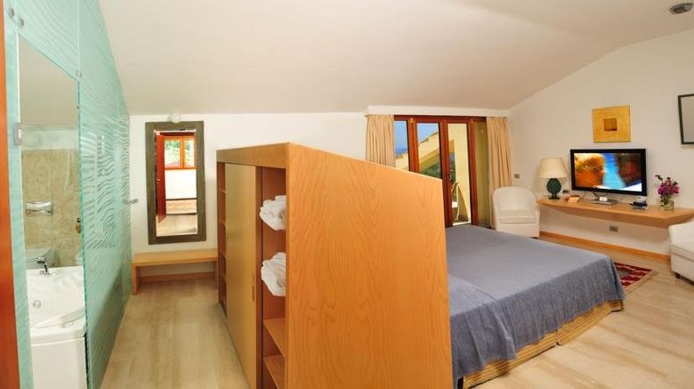 <b>Alberi del Paradiso Room</b>. Images powered by <a href="https://www.leonardoworldwide.com/" title="Leonardo Worldwide" target="_blank">Leonardo</a>.