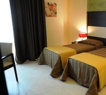 Viola Palace Hotel Room