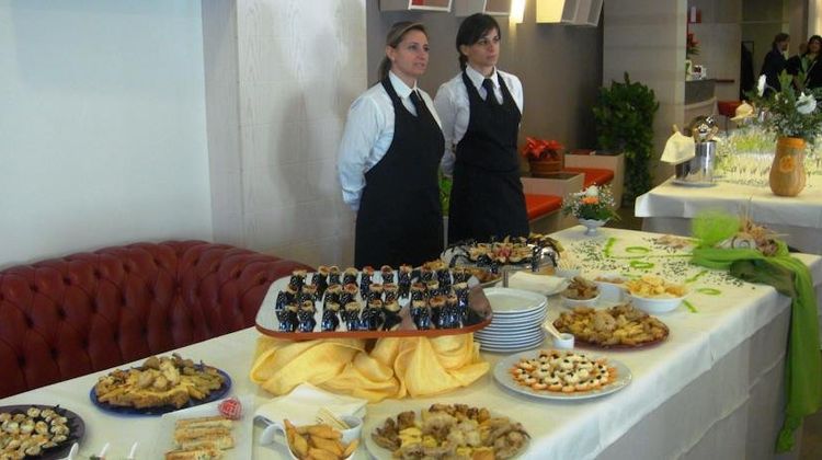 Viola Palace Hotel Ballroom