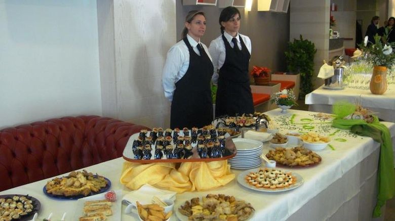 <b>Viola Palace Hotel Ballroom</b>. Images powered by <a href="https://www.leonardoworldwide.com/" title="Leonardo Worldwide" target="_blank">Leonardo</a>.