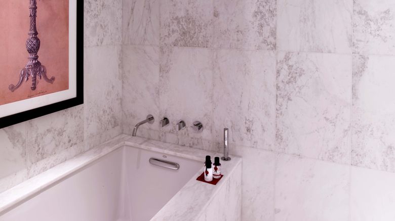 <b>Baccarat Hotel & Residences Room</b>. Images powered by <a href=https://www.travelagewest.com/Hotels/New-York-NY/