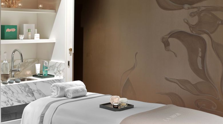 <b>Baccarat Hotel & Residences Spa</b>. Images powered by <a href=https://www.travelagewest.com/Hotels/New-York-NY/