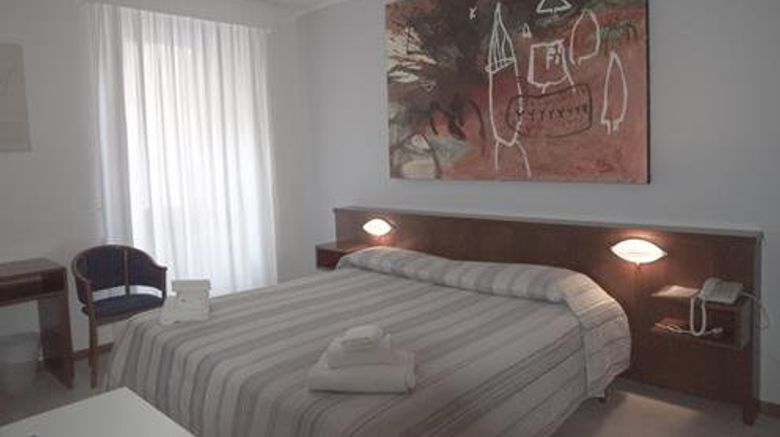 <b>Hotel Bristol Room</b>. Images powered by <a href="https://www.leonardoworldwide.com/" title="Leonardo Worldwide" target="_blank">Leonardo</a>.