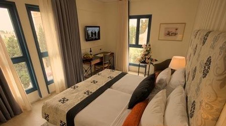 <b>Eldan Hotel Room</b>. Images powered by <a href="https://www.leonardoworldwide.com/" title="Leonardo Worldwide" target="_blank">Leonardo</a>.