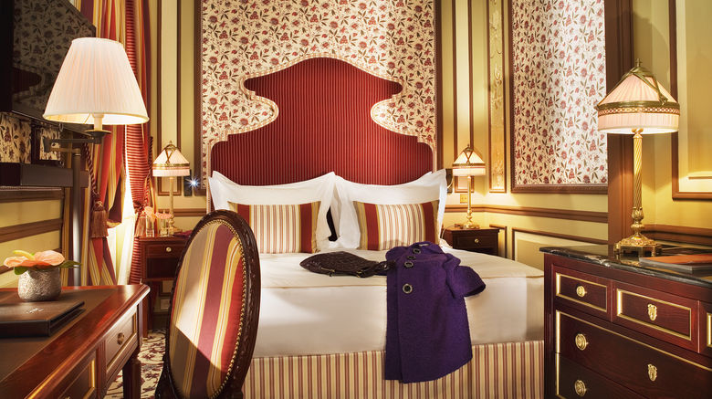 <b>InterContinental Bordeaux Le Grand Hotel Room</b>. Images powered by <a href="https://www.leonardoworldwide.com/" title="Leonardo Worldwide" target="_blank">Leonardo</a>.