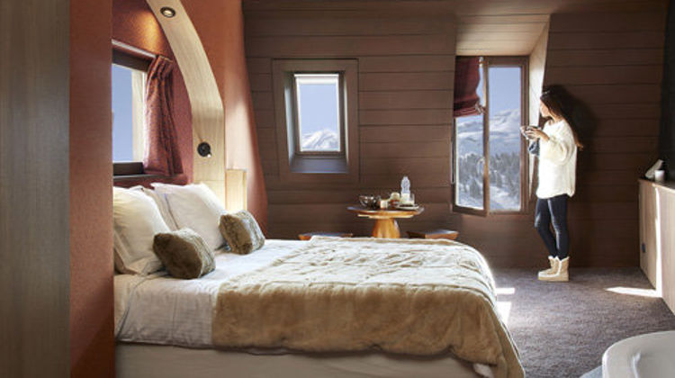 Des Dromonts Hotel Room
