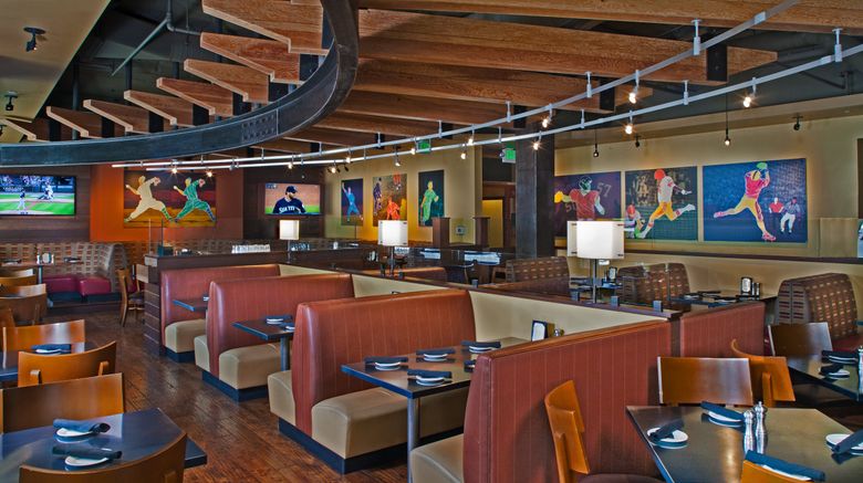 <b>Silver Cloud Hotel Stadium Restaurant</b>. Images powered by <a href="https://www.leonardoworldwide.com/" title="Leonardo Worldwide" target="_blank">Leonardo</a>.