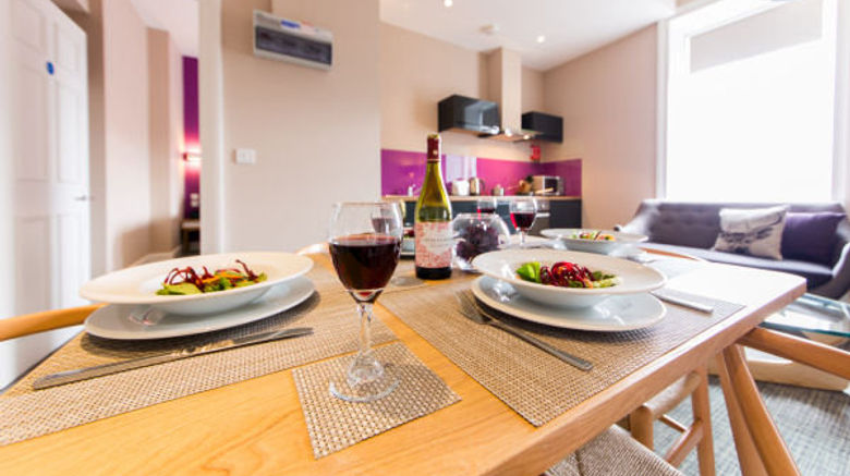 <b>The Spires Serviced Apartments Edinburgh Room</b>. Images powered by <a href="https://www.leonardoworldwide.com/" title="Leonardo Worldwide" target="_blank">Leonardo</a>.