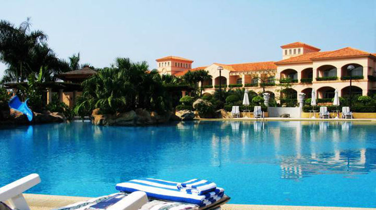 Hillview Dongguan Golf Resort Pool