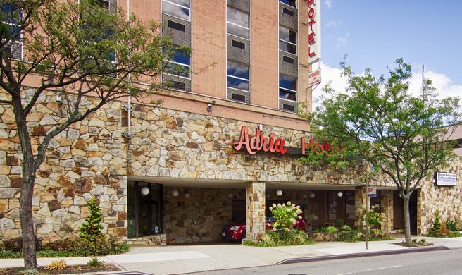 Adria Hotel & Conference Center Exterior