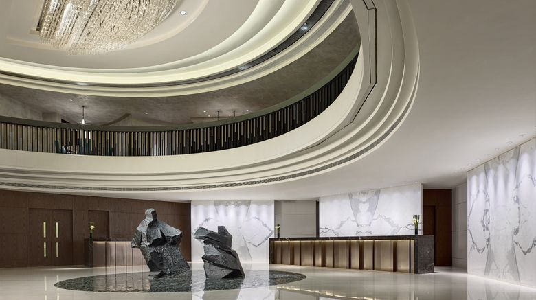 <b>Cordis at Langham Place Lobby</b>. Images powered by <a href="https://www.leonardoworldwide.com/" title="Leonardo Worldwide" target="_blank">Leonardo</a>.