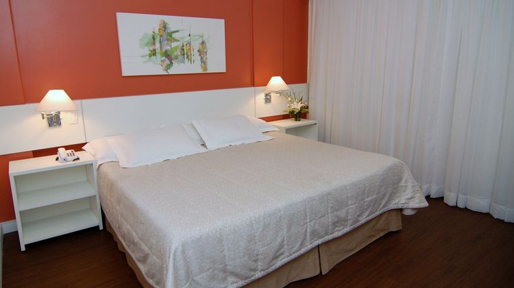 Everest Porto Alegre Hotel Room