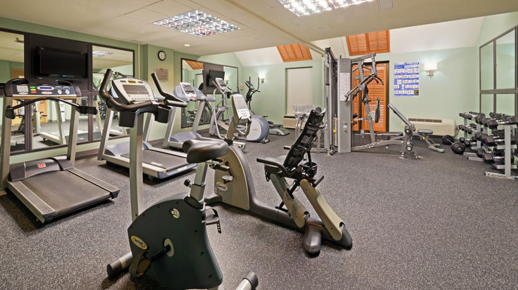 Crowne Plaza Toronto Airport Health Club