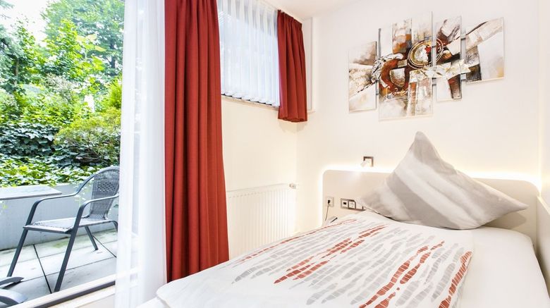 <b>Hotel am Dusseldorfer Platz Room</b>. Images powered by <a href="https://www.leonardoworldwide.com/" title="Leonardo Worldwide" target="_blank">Leonardo</a>.