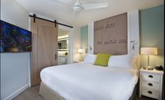 Beach House Suites