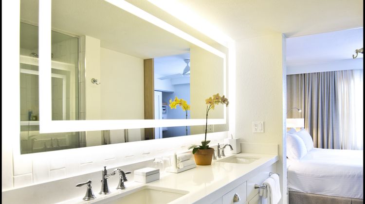 Beach House Suites Room