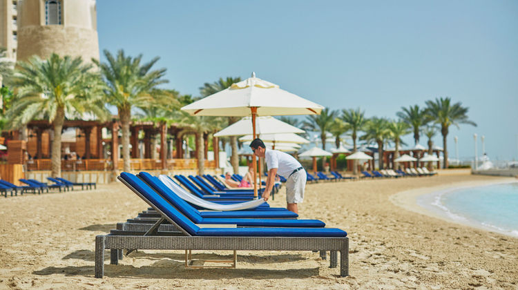 Four Seasons Hotel Doha Beach