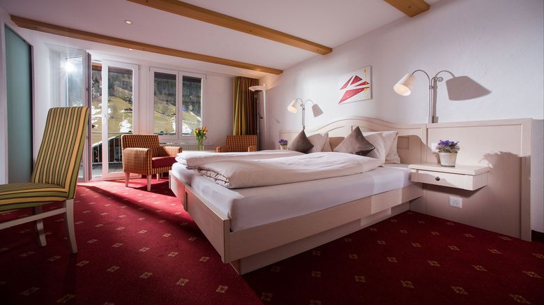 <b>Hotel Silberhorn Room</b>. Images powered by <a href="https://www.leonardoworldwide.com/" title="Leonardo Worldwide" target="_blank">Leonardo</a>.