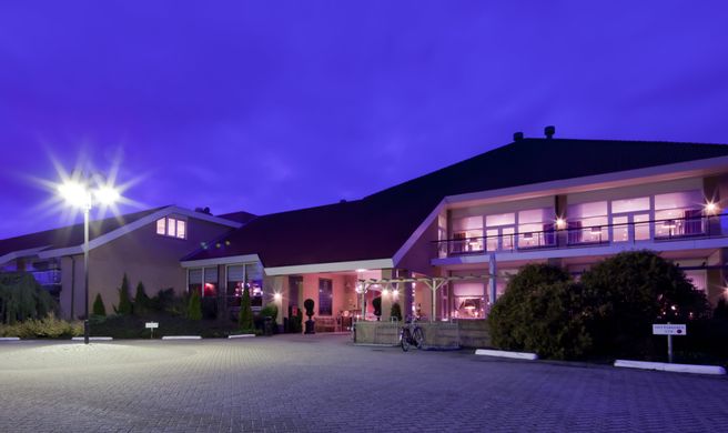 Valk Exclusief Hotel Emmeloord Exterior