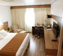 Everest Porto Alegre Hotel Room