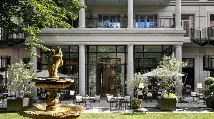 Palazzo Parigi Hotel & Grand Spa Restaurant