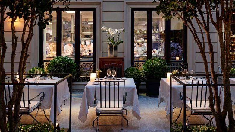 <b>Mandarin Oriental, Milan Restaurant</b>. Images powered by <a href="https://www.leonardoworldwide.com/" title="Leonardo Worldwide" target="_blank">Leonardo</a>.