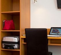 Inter-Hotel Prest Hotel Room