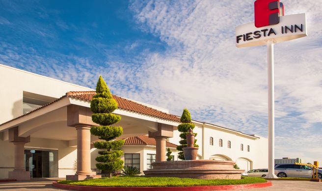 Fiesta Inn Saltillo Exterior