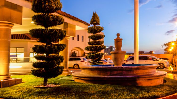 Fiesta Inn Saltillo Exterior