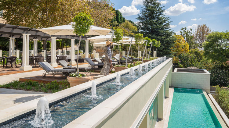 Four Seasons Hotel Westcliff Pool