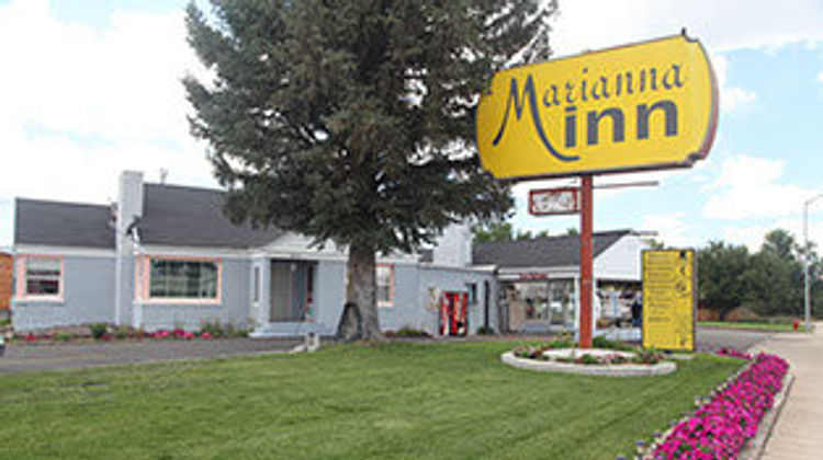 Marianna Inn Motel Exterior