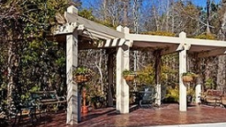 Moncks Corner Inn Exterior