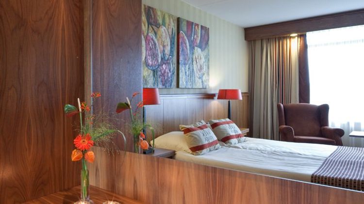 Van der Valk Hotel Wolvega Room