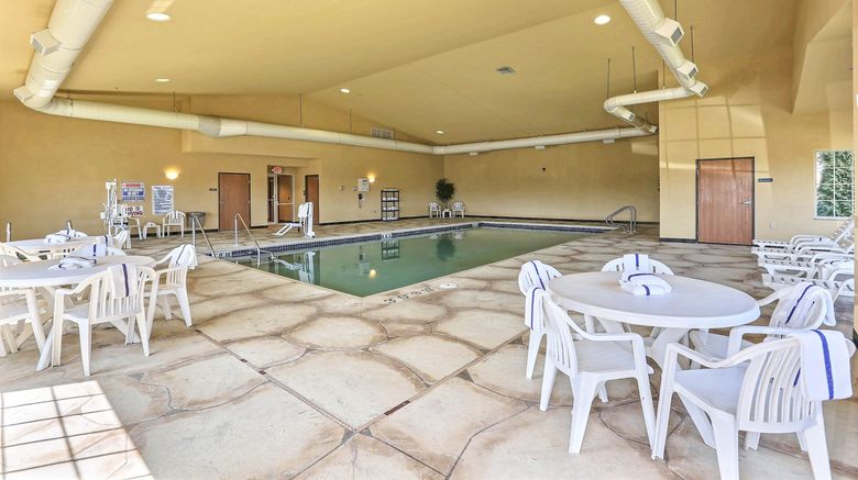 <b>Boarders Inn & Suites by Cobblestone Pool</b>. Images powered by <a href="https://www.leonardoworldwide.com/" title="Leonardo Worldwide" target="_blank">Leonardo</a>.