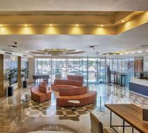 Astoria Capsis Lobby