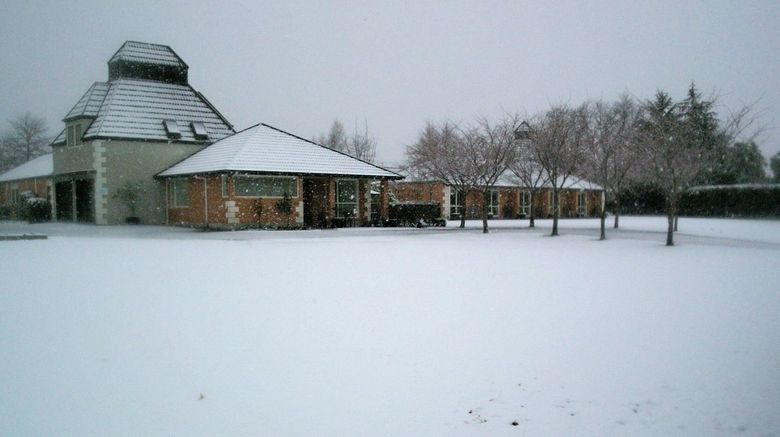 <b>Chardonnay Motor Lodge Exterior</b>. Images powered by <a href="https://www.leonardoworldwide.com/" title="Leonardo Worldwide" target="_blank">Leonardo</a>.