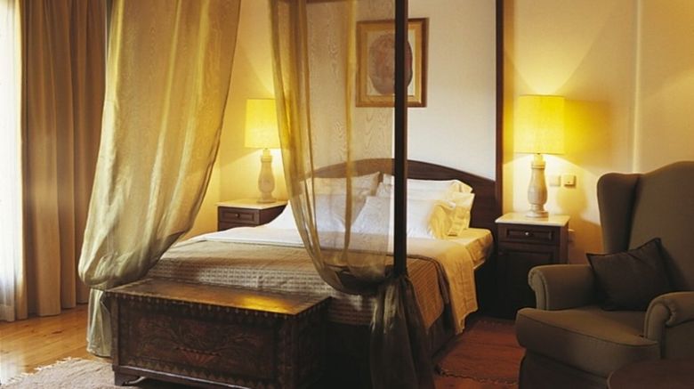 <b>Domotel Anemolia Suite</b>. Images powered by <a href="https://www.leonardoworldwide.com/" title="Leonardo Worldwide" target="_blank">Leonardo</a>.