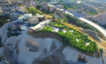 Ariana Luxury Lodge