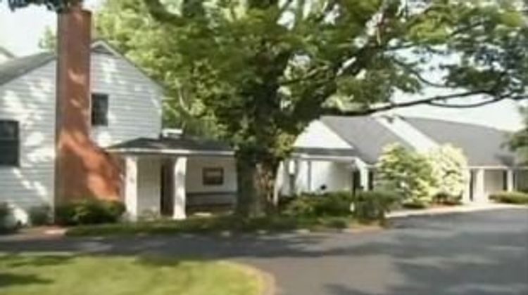 The Inn at Turkey Hill Exterior