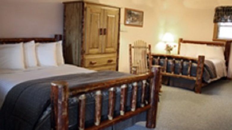 <b>Yellowstone Basin Inn Room</b>. Images powered by <a href="https://www.leonardoworldwide.com/" title="Leonardo Worldwide" target="_blank">Leonardo</a>.