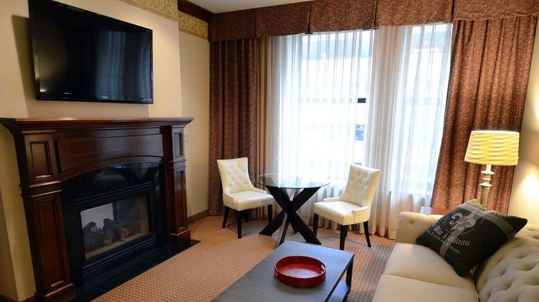 <b>Des Lux Hotel Room</b>. Images powered by <a href="https://leonardo.com/" title="Leonardo Worldwide" target="_blank">Leonardo</a>.